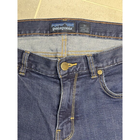 Patagonia Jeans Womens 31 Blue Slim Fit Mid Rise Dark Wash Stretch Denim Raw Hem - Picture 6 of 11